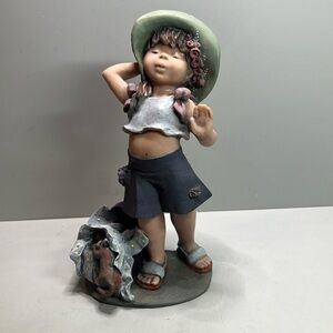 Elisa Limited Edition, Sweet Moments Collection Spain 1582/5000 Montserrat